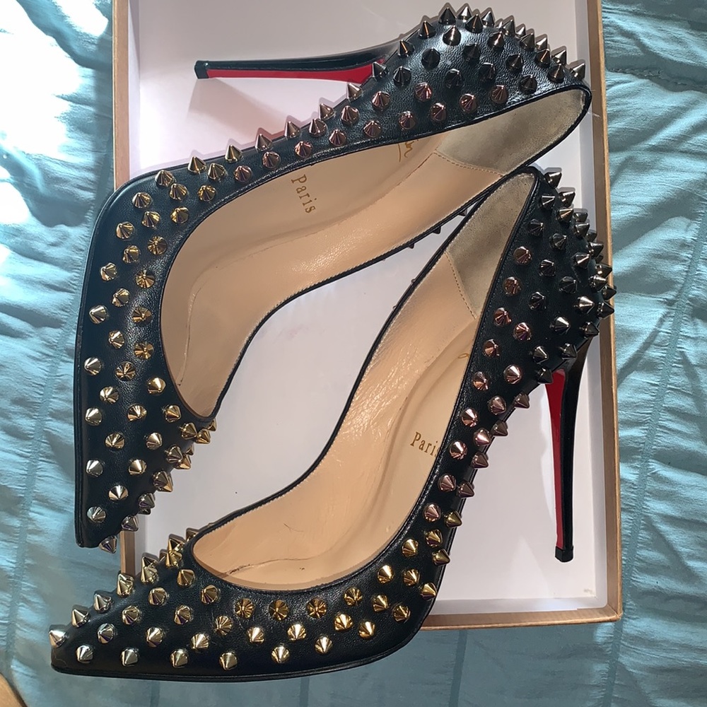 CHRISTIAN LOUBOUTIN HEELS !!!! - Picture 6 of 10